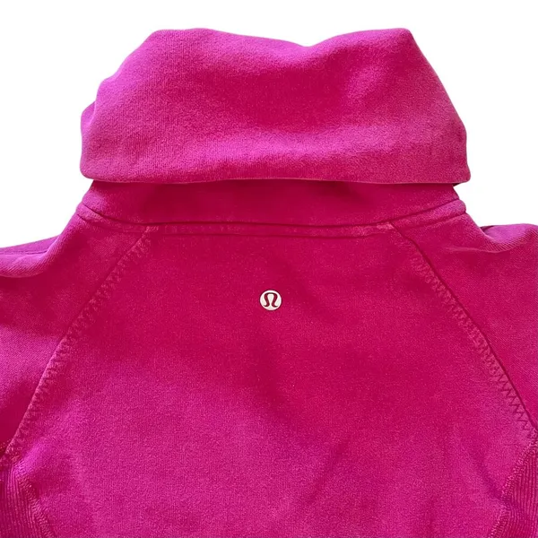 Lululemon Calm & Cozy Raspberry / Guava Lava Jacket Size 6 - Image 7