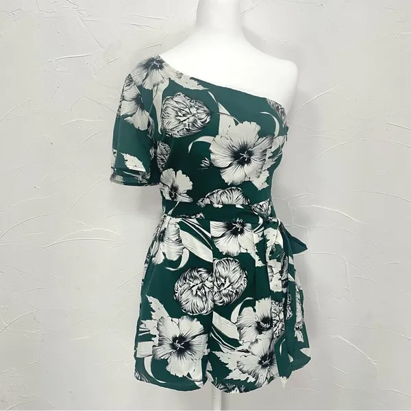 Lulus Flawless Moments Green Floral Print One-Shoulder Romper - Image 4