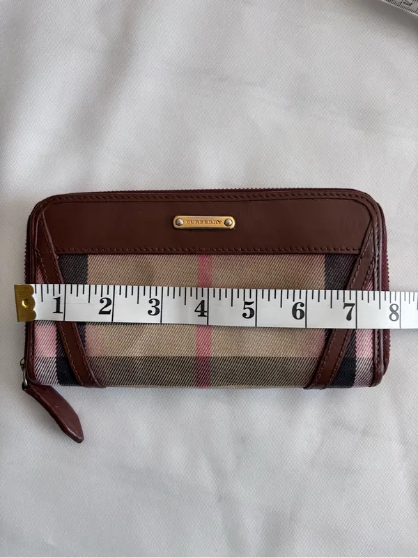 Authentic Burberry Pink House Check Zip Wallet - Leather Refinished / As Is - Image 15