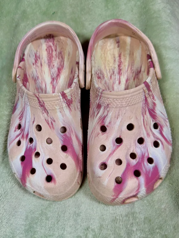 Crocs Kids Pink mauve white swirl C13 - Image 2