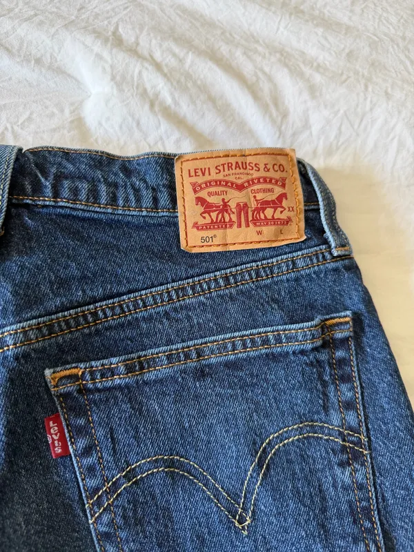 Levi’s 501 Denim Shorts - Image 3
