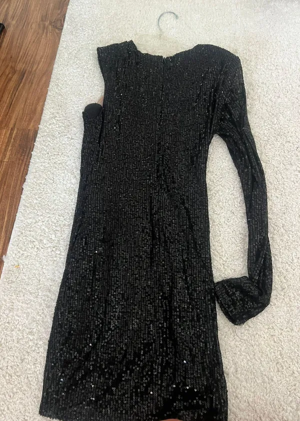 shop these three dress - Image 3