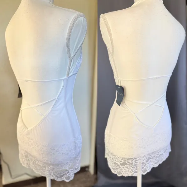 Frederick's of Hollywood Seduction Lace Halter Chemise Women Medium White NWT - Image 3