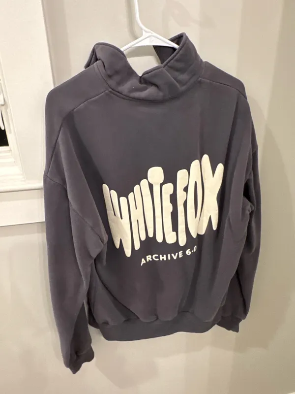white fox half zip - Image 3