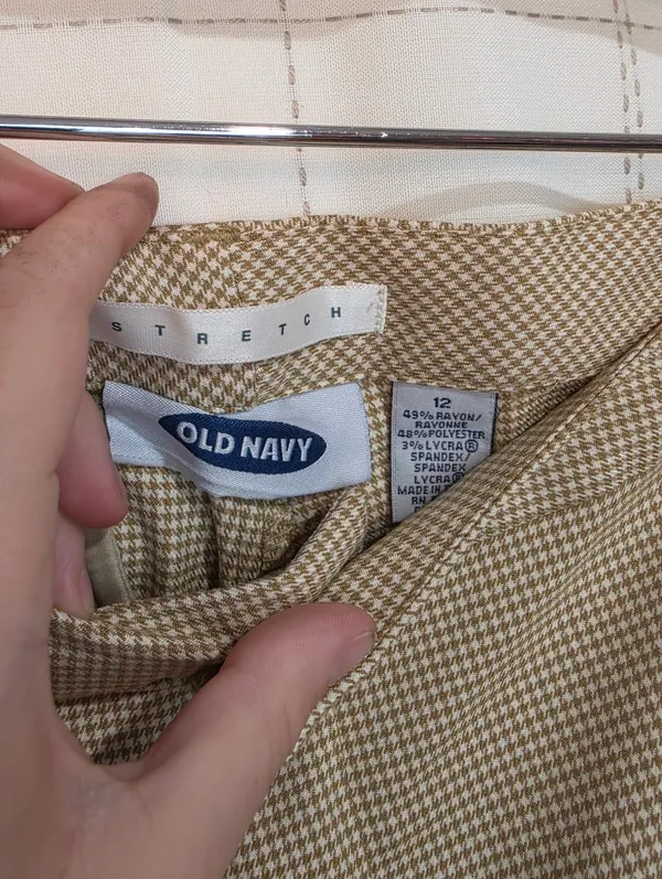 Old Navy Pant - Image 6