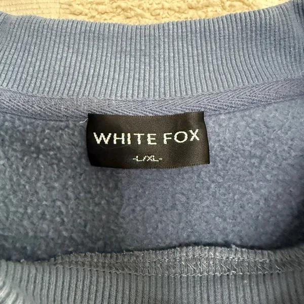 White Fox Decade Classics Essential Oversized Sweater‎ Ocean L/XL - Image 3