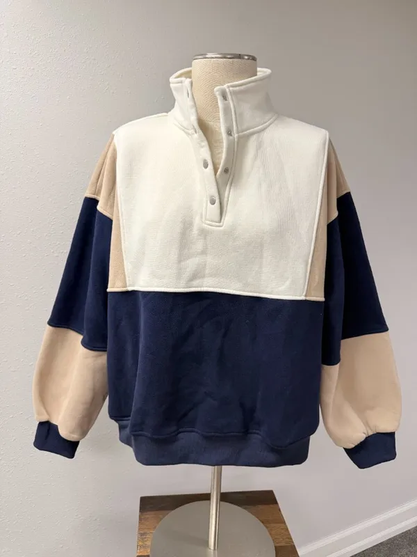 AEMI+CO Colorblock Pullover Blue Size L - Image 4