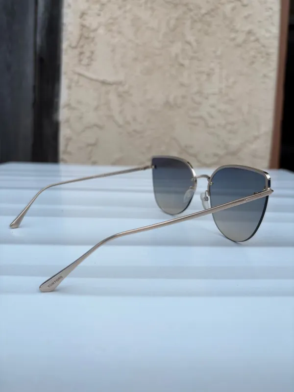 Tom Ford Ingrid-02 TF 652 28P Cat-eye gradient smoke sunglasses rose gold metal frame - Image 9