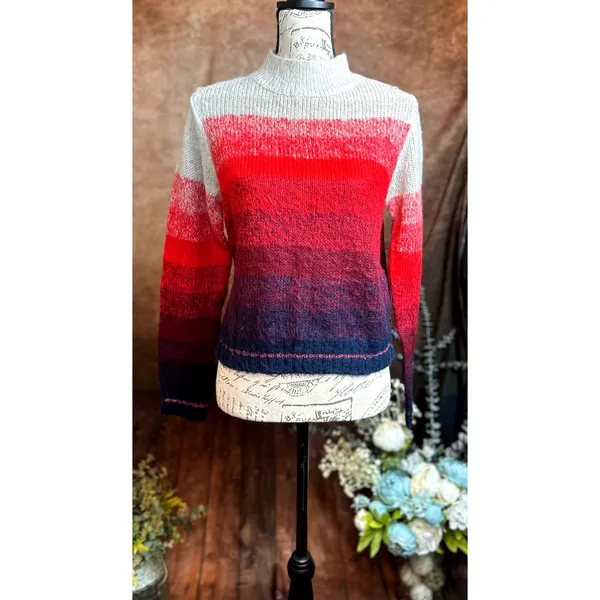 Red Ombre Long Sleeve Mock Neck Soft American Eagle Outfitters Sweater size M - Image 6