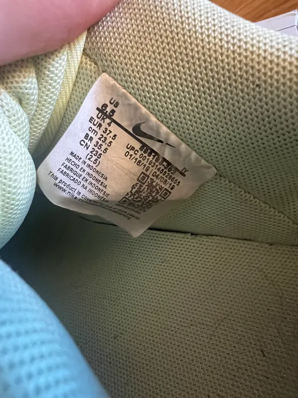 Nike Air Force 1 - Image 4