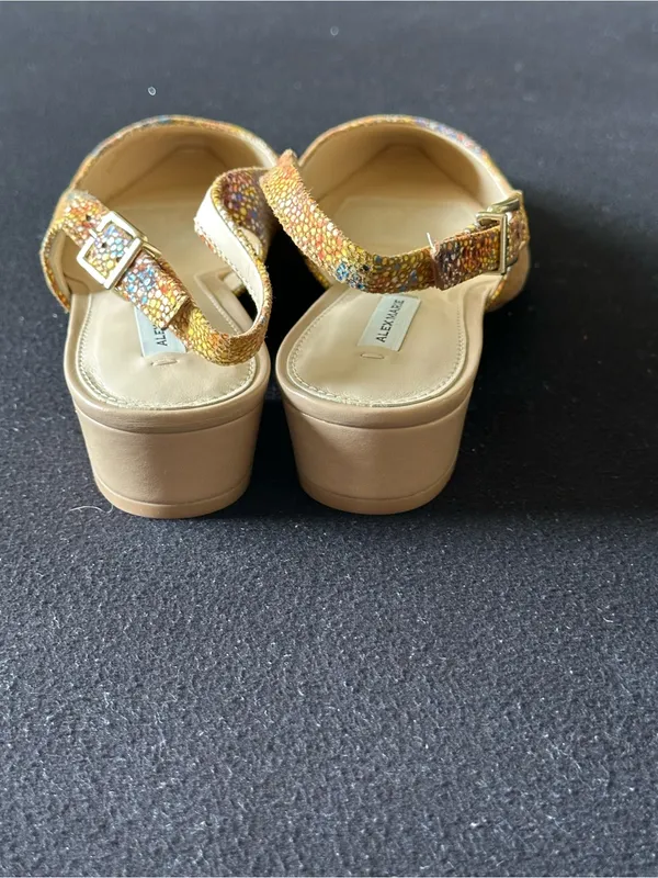 Alex Marie “Charlyn” Sling back block heels - Image 9
