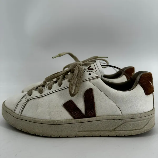 Veja Urca CWL Sneakers Low Top Lace Up Logo Leather Rubber White Camel Tan 7 - Image 4