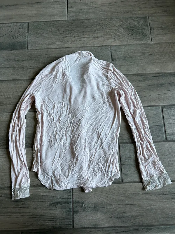 Victoria's Secret Pale Pink Long-Sleeve Button Front Pajama Top - Image 5