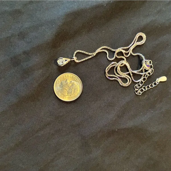 Dainty 16 - Image 3