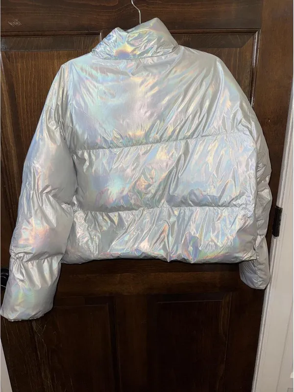 Fabletics Essential Cropped Hooded Puffer - Image 5