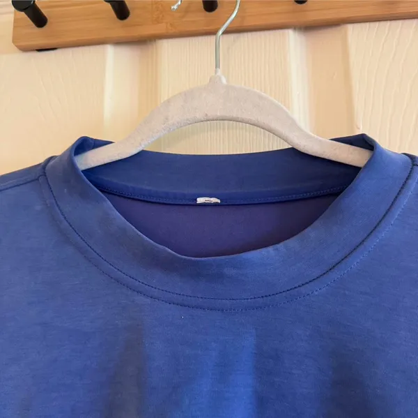 Lululemon Softstreme Cropped Crew - Image 4