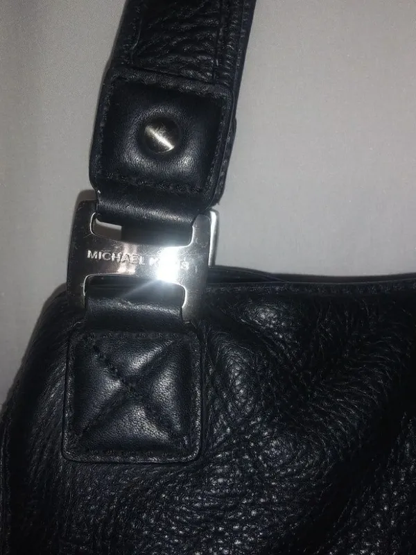 Michael Kors Black Pebble Pocket Bag - Image 4