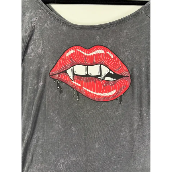 LoveSick Gray Vampire Lips Fangs Off Shoulder Sweatshirt Size 2X Halloween - Image 4