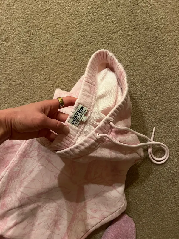 The iconic DAIRY BOY pink bubble gum sweats - Image 10