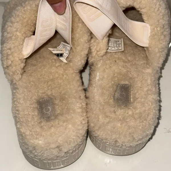 UGG OH FLUFFITA Slide Slippers Sz 10 Sheepskin Upper And Insole Color Natural - Image 7