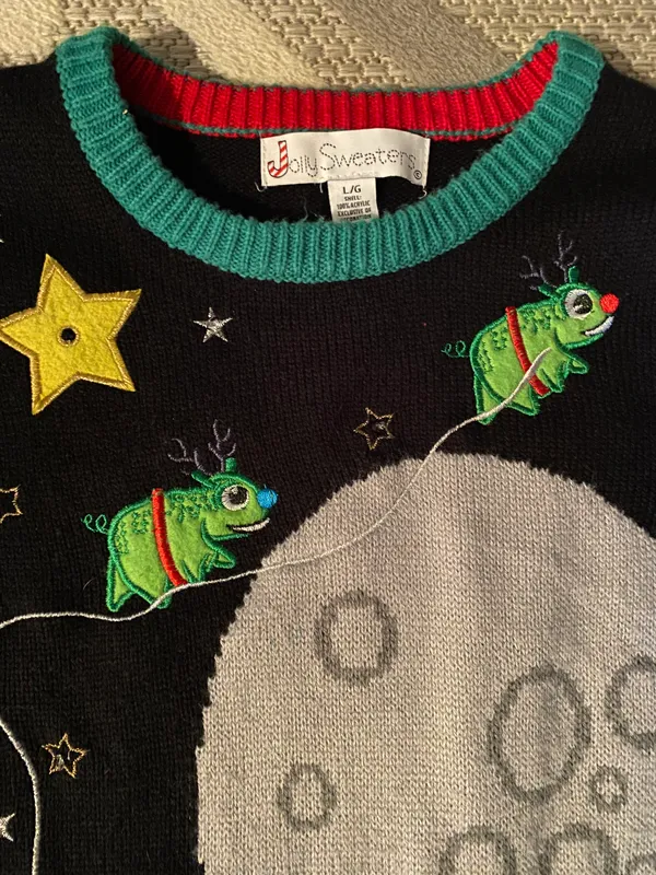 Fun Ugly Christmas Sweaters Aliens Size L - Image 4