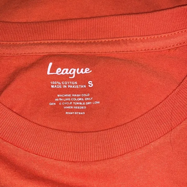 Auburn League size small long sleeve T-shirt - Image 9