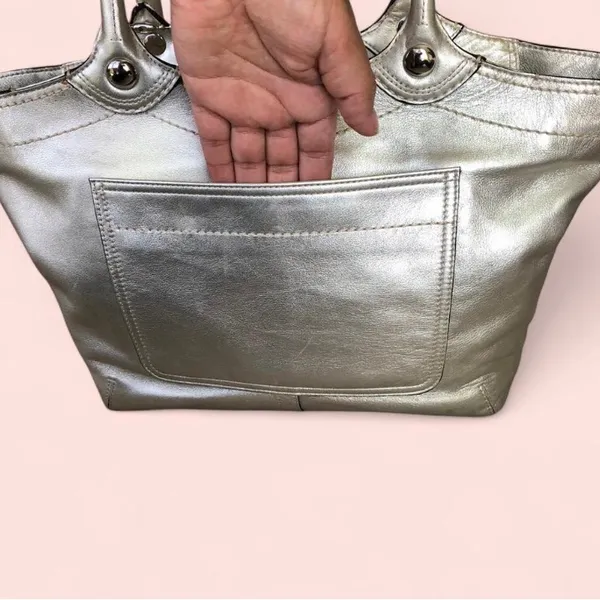 Coach Handbag Purse No# H0982-F14384 Silver metallic Bright colored inside - Image 8