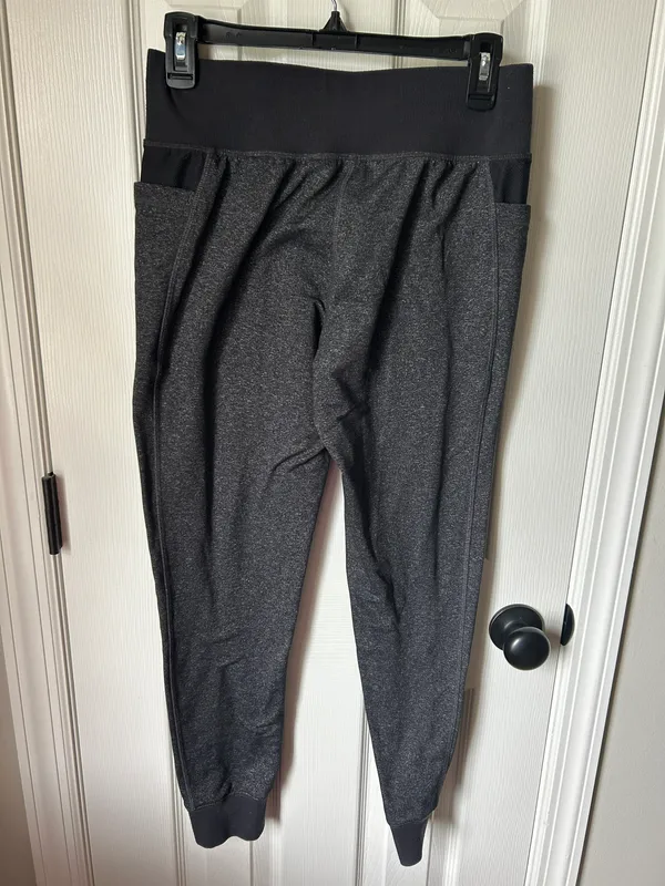 Women’s Calia Heavyweight Leggings - Image 4