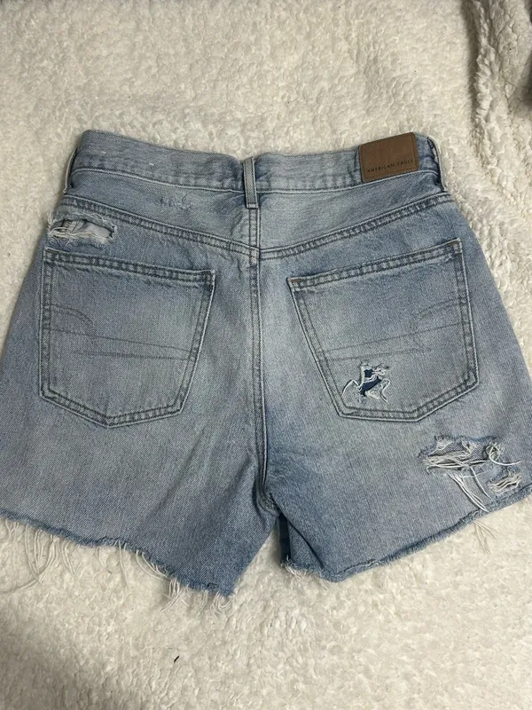 American Eagle Shorts - Image 2