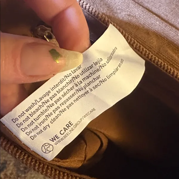 NWT shoulder bag Brown - Image 3