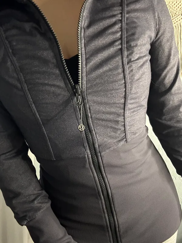 Align Jacket - Image 5