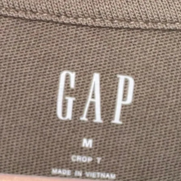 Gap Canyon Green Crop Pocket Tee‎ Women's Medium Short Sleeve Crewneck Basic - Image 3