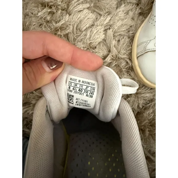 Adidas White Cheetah Print Sneakers Size 8 - Image 3