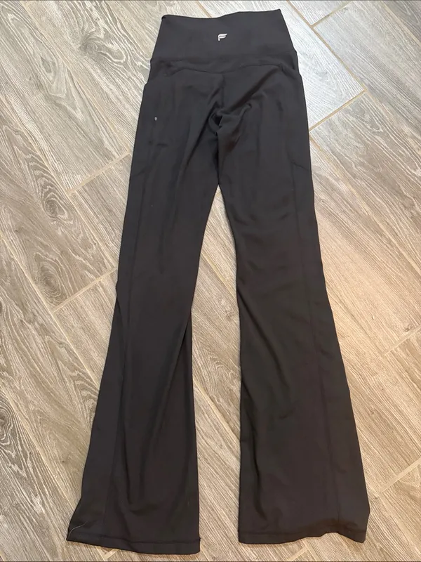 Fabletics PureLuxe Black High-Waist Flare bootcut Active Leggings XS - Image 6