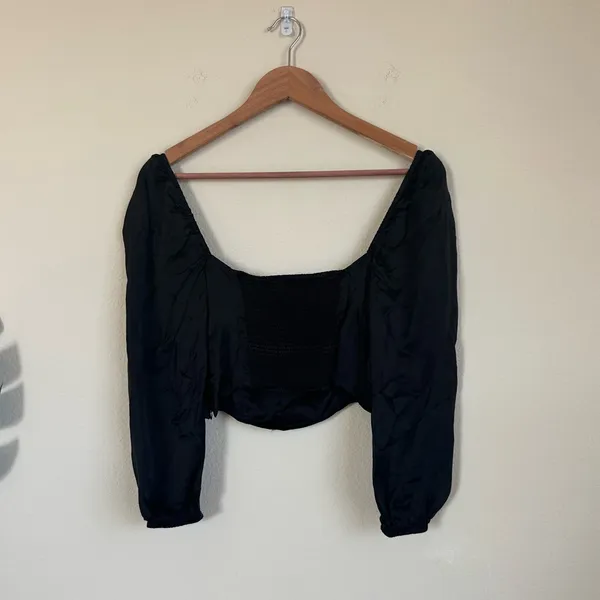 Aritzia Sunday Best Silky Cupro Crop Sweetheart Top - Image 11