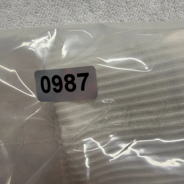 Lululemon Energy Longline Ribbed Sports Bra Women’s Size 8 White Medium Support - Image 8