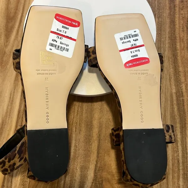 Good American Leopard Print Ankle Strap Chain Sandals 7.5 NWT - Image 5
