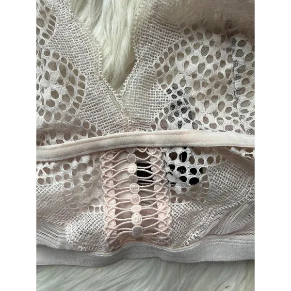 Victorias Secret Light Pink Lace Bralette with Adjustable Strap - Image 2