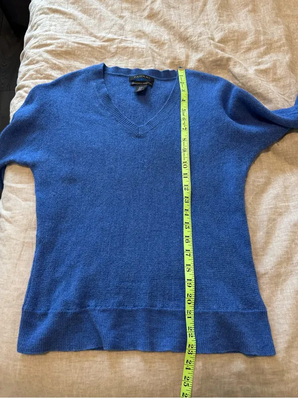 Tahari 100% ExtraFine Merino Wool Blue Sweater - Image 6