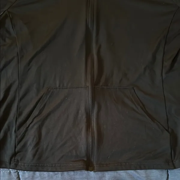 Under Armour Black Zip-Up Jacket - Image 4
