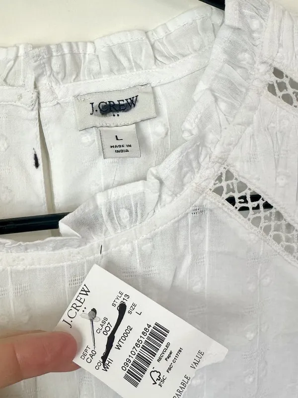 NWT J. Crew White Flutter-Sleeve Cotton Clip Top - Size: Large - Image 3