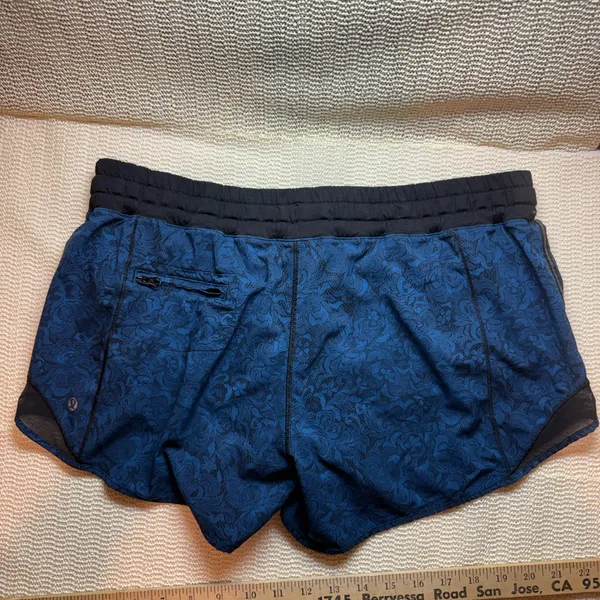 Lululemon Hotty Hot Short Black Blue 8 Women's Mini Park Lace Multi Black - Image 7