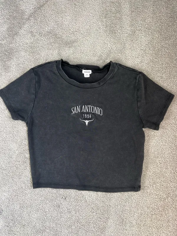 Garage Graphic Cropped Tee - Image 2