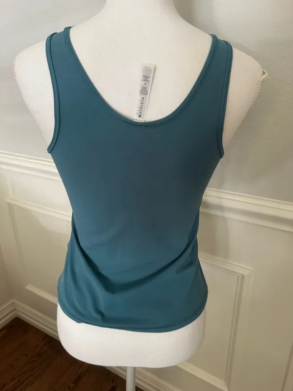 Athleta Tank medium like new  - Image 6