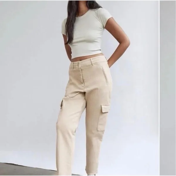 Aritzia Wilfred Free Maeve Tan Cargo Pants Baggy Relaxed Ankle Length 12 - Image 3