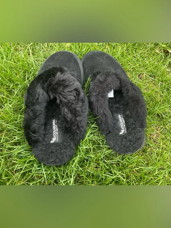 Koolaburra by Ugg Black Suede Shearling-Lined Slip-On Slippers - Image 11
