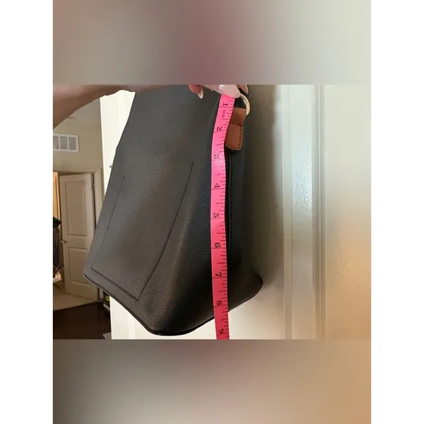 Black circle purse bag faux leather missing shoulder strap - Image 5