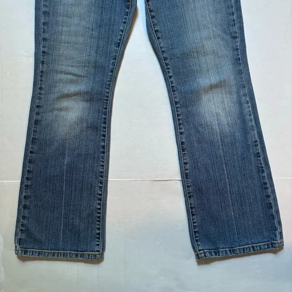 Levi’s 515 Bootcut Jeans 6M - Image 4
