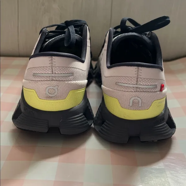 On Running Cloud X 3 orchid/Iron. Gray Size 7.5 - Image 7