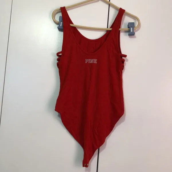 Victoria’s Secret PINK "Very Independent" Patriotic Bodysuit Red Medium - Image 8